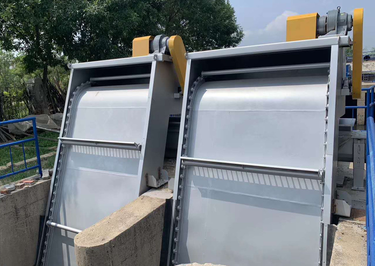 迴轉(zhuǎn)式雨水格柵(shan)除汚機(jī)